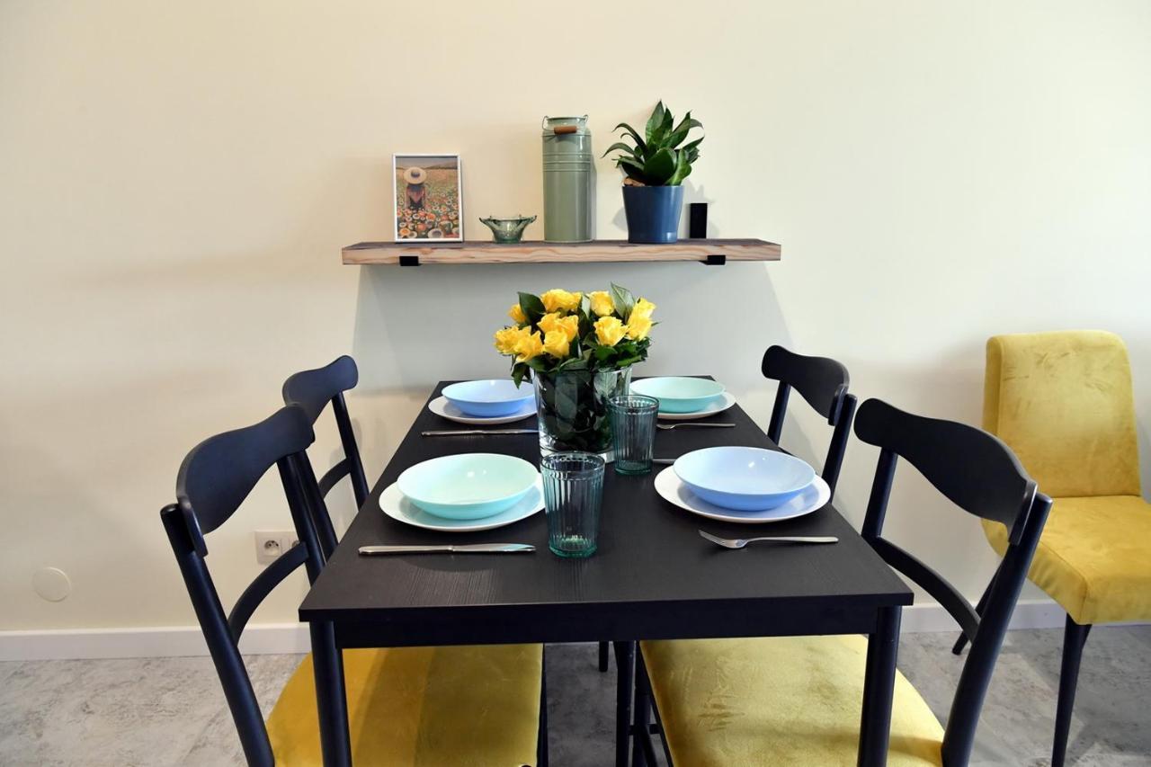 Ach To Tu! Apartament Zator Kültér fotó